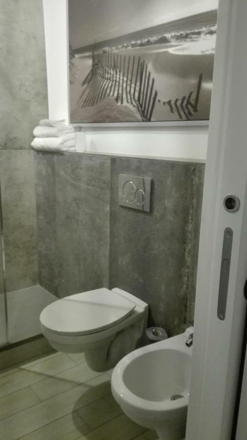"Via Cavour 81" Apartment อาเรซโซ ภายนอก รูปภาพ