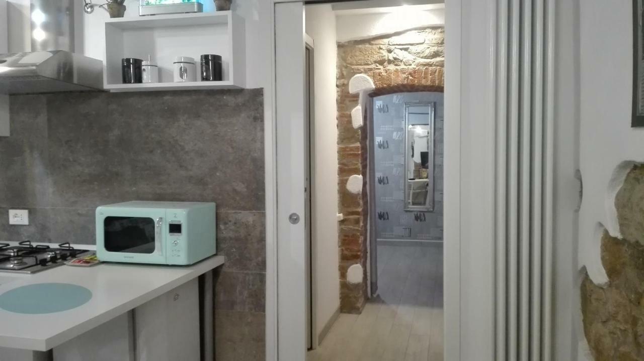 "Via Cavour 81" Apartment อาเรซโซ ภายนอก รูปภาพ